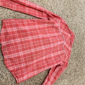 women’s western button up size m